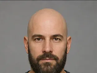 Bald With Beard — Glatze mit Bart